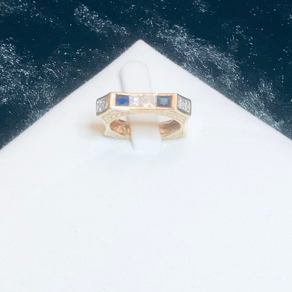 Solid 14K Yellow Gold Diamond & Sapphire Ring - Picture 9 of 16